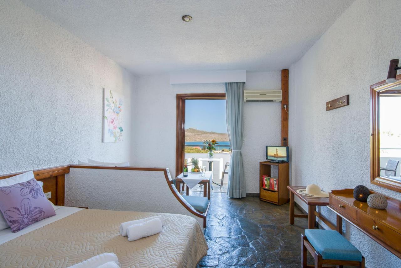 Folia Apartments Chania Agia Marina  Exterior photo