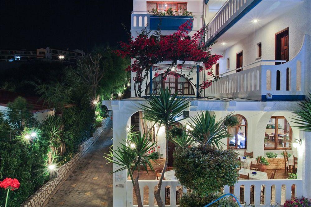 Folia Apartments Chania Agia Marina  Exterior photo