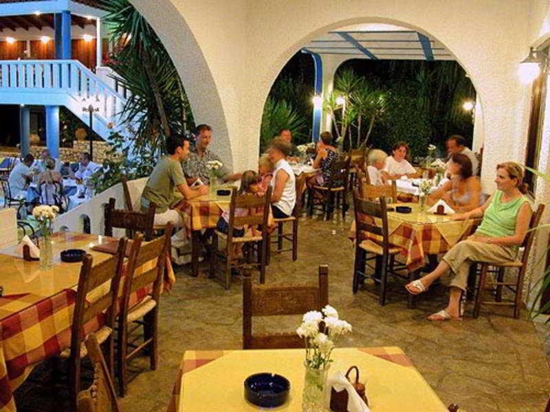 Folia Apartments Chania Agia Marina  Restaurant photo